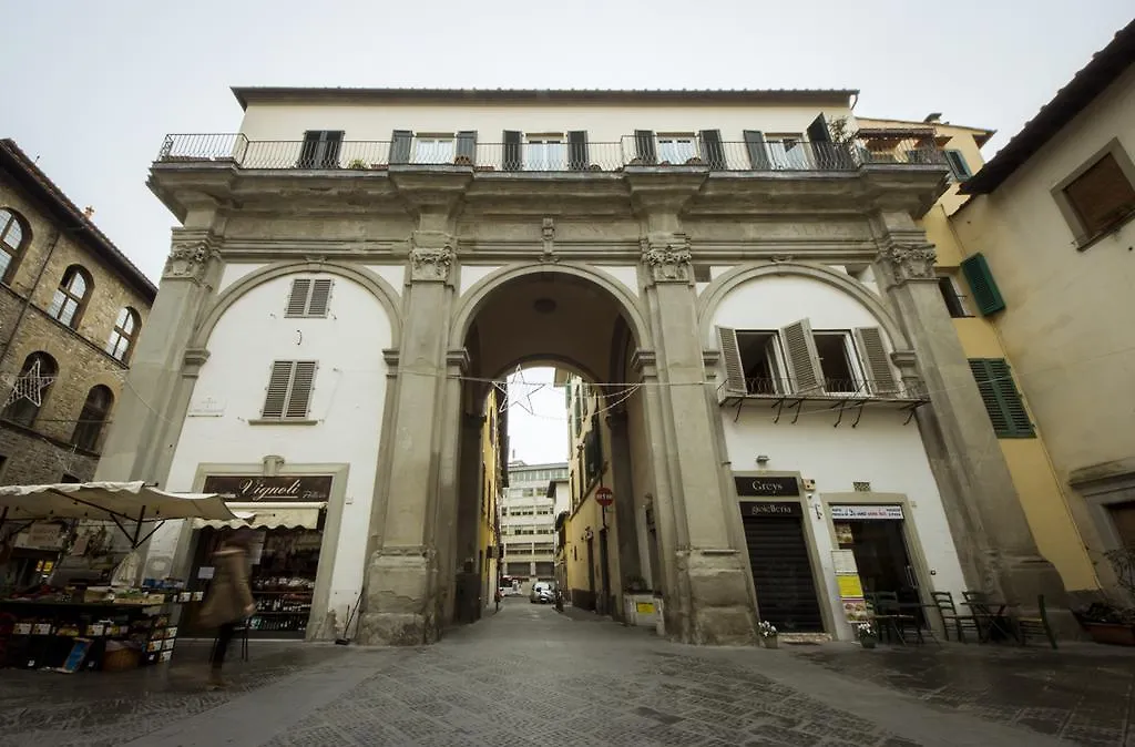 House In The San Pier Maggiore Arch Apartment Florence